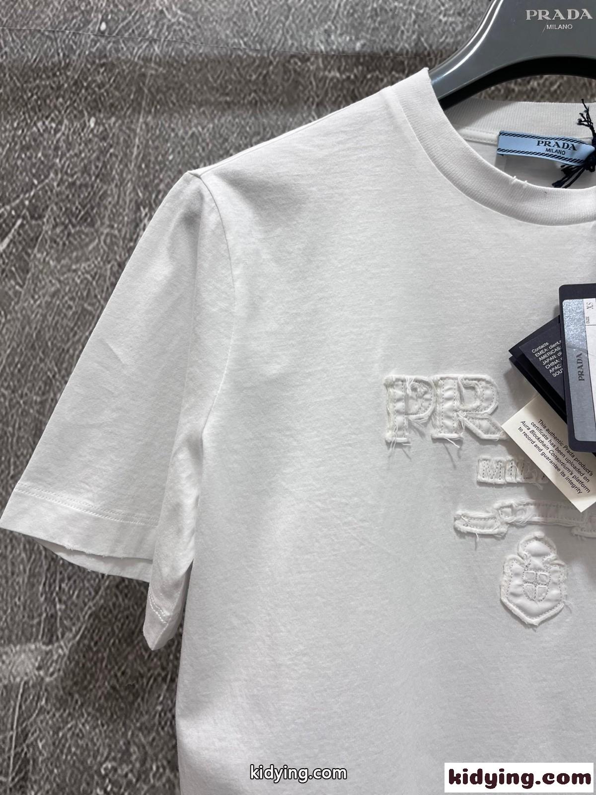 プラダ Tシャツ コピー シンプル 合わせやすい クルーネック エンブロイダリー ジャージー 半袖Tシャツ-4