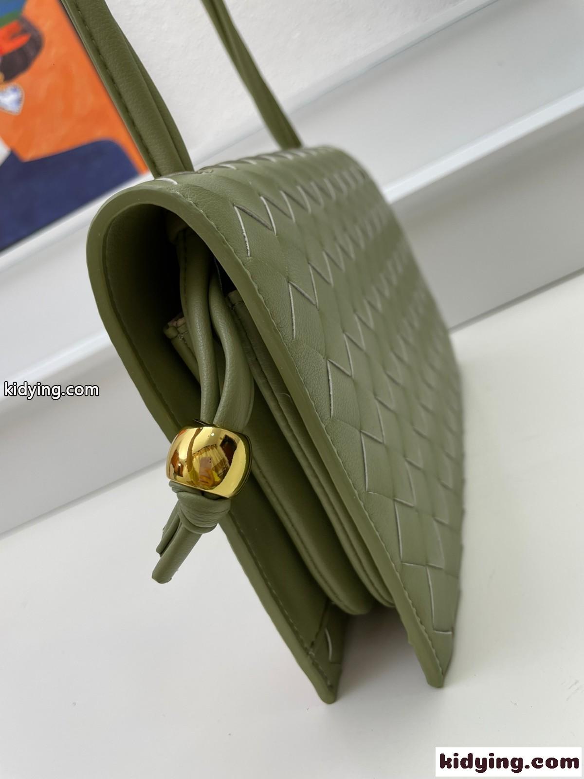 23SS Trio Pouch トリオ ポーチ ストラップ バッグ ボッテガ・ヴェネタ バッグ コピー グリーン-0