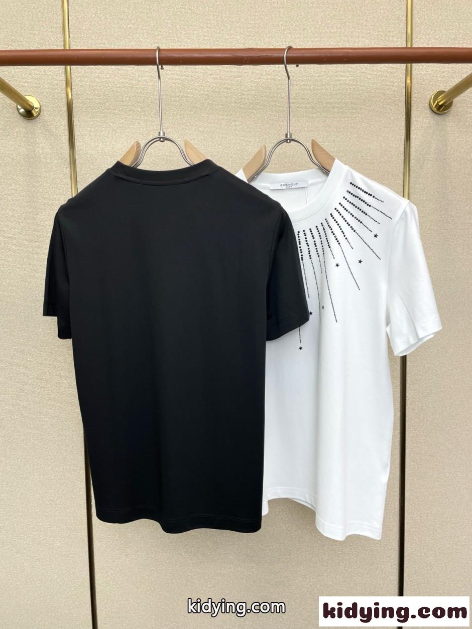 目を惹く カジュアル 半袖Tシャツ ジバンシィ Tシャツ 偽物 クルーネック-1