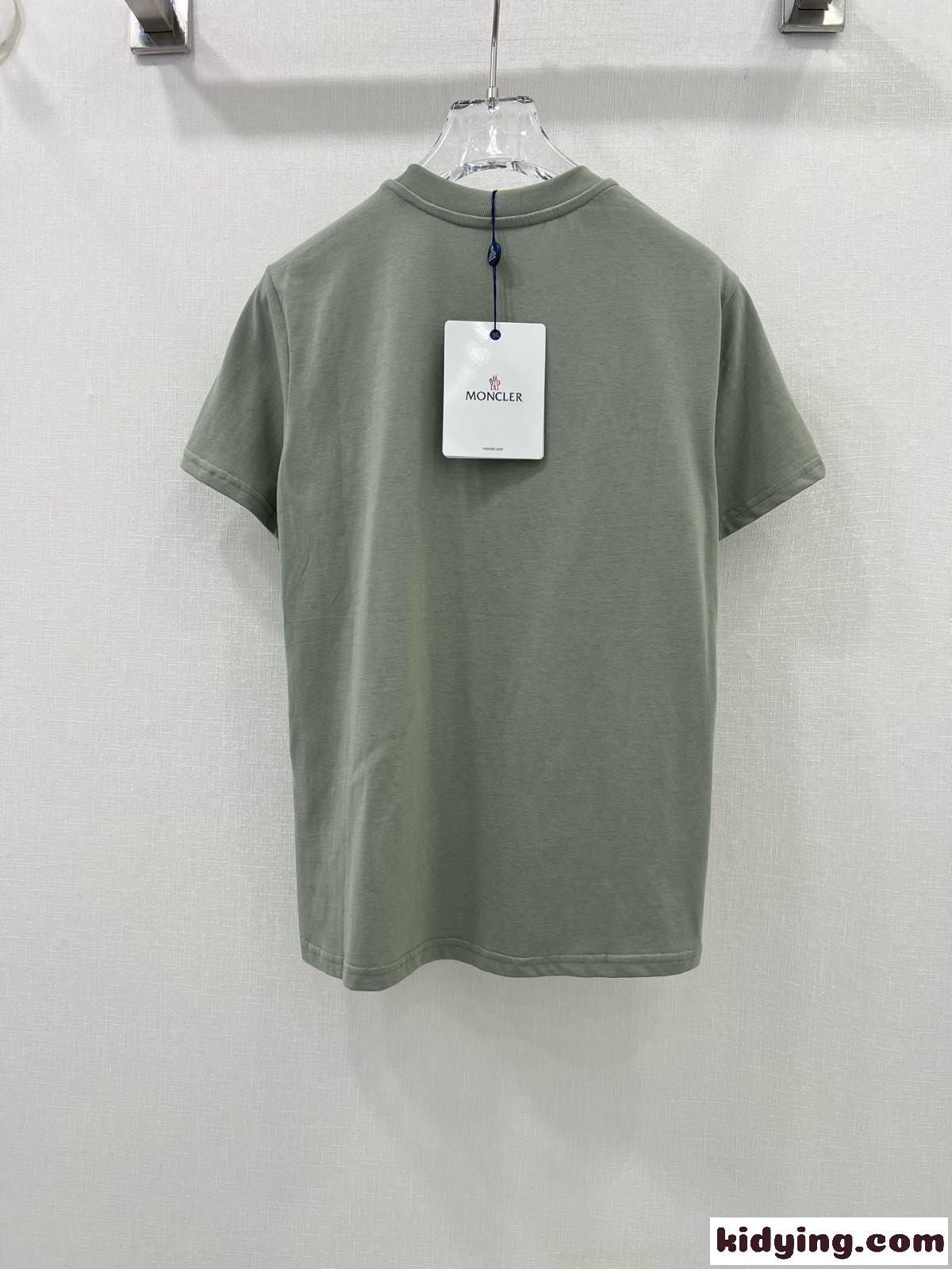 クラシック モンクレール Tシャツ コピー 合わせやすい 半袖Tシャツ-3