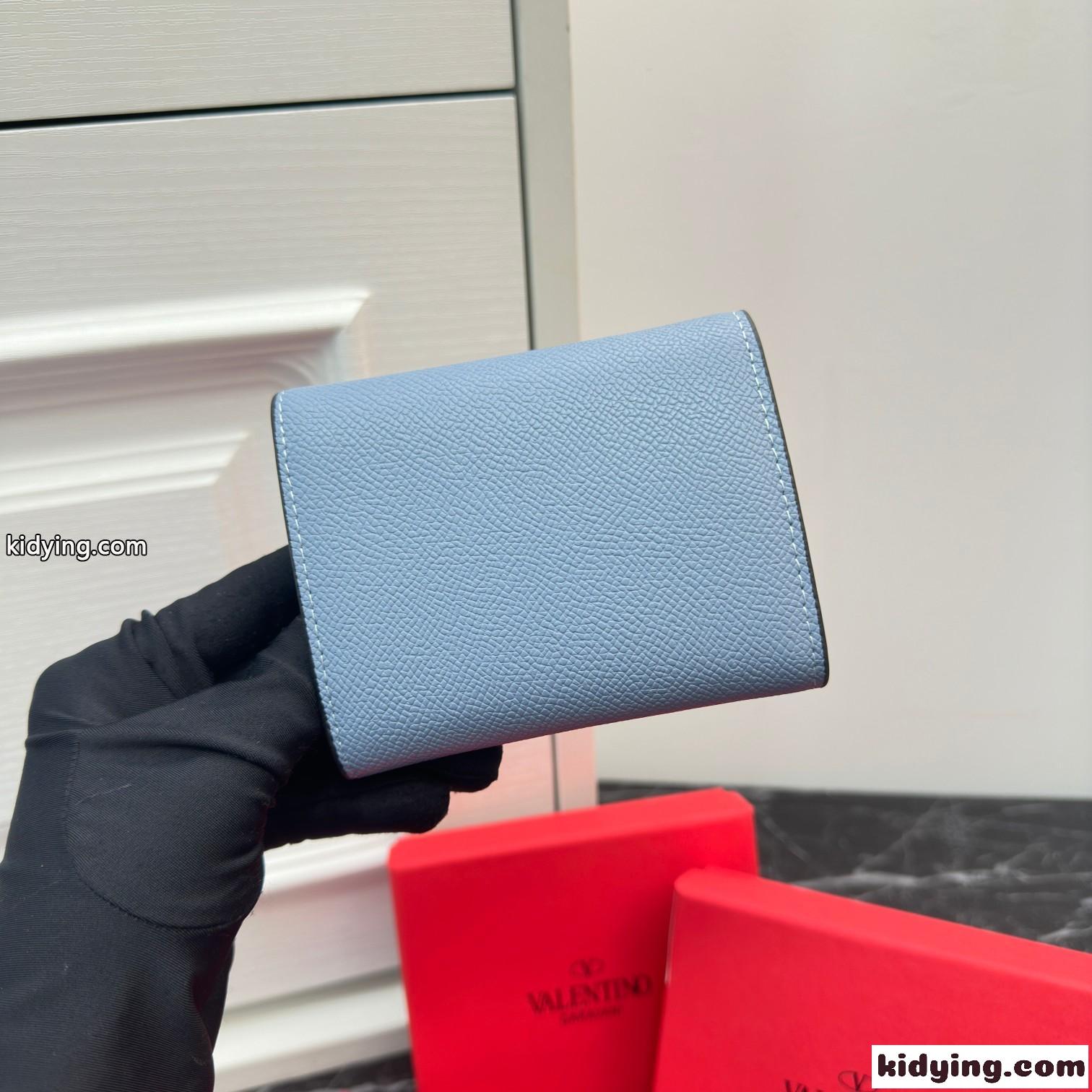 人気 コンパクト Vロゴ 折りたたみ財布 ヴァレンティノ 財布 コピー ブルー-2