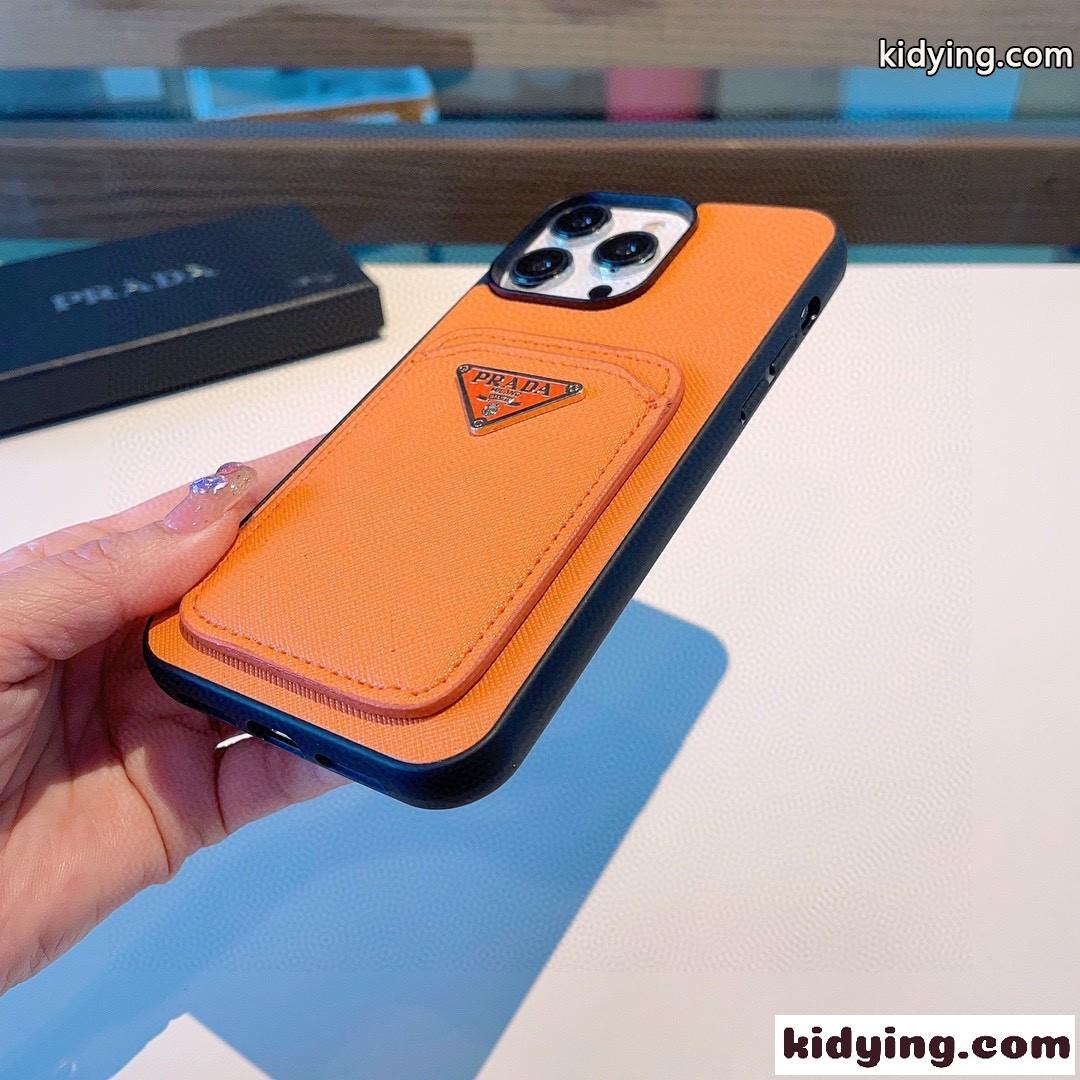 プラダ スマホケース コピー カード収納 トライアングルロゴ付き アイフォンケース-1