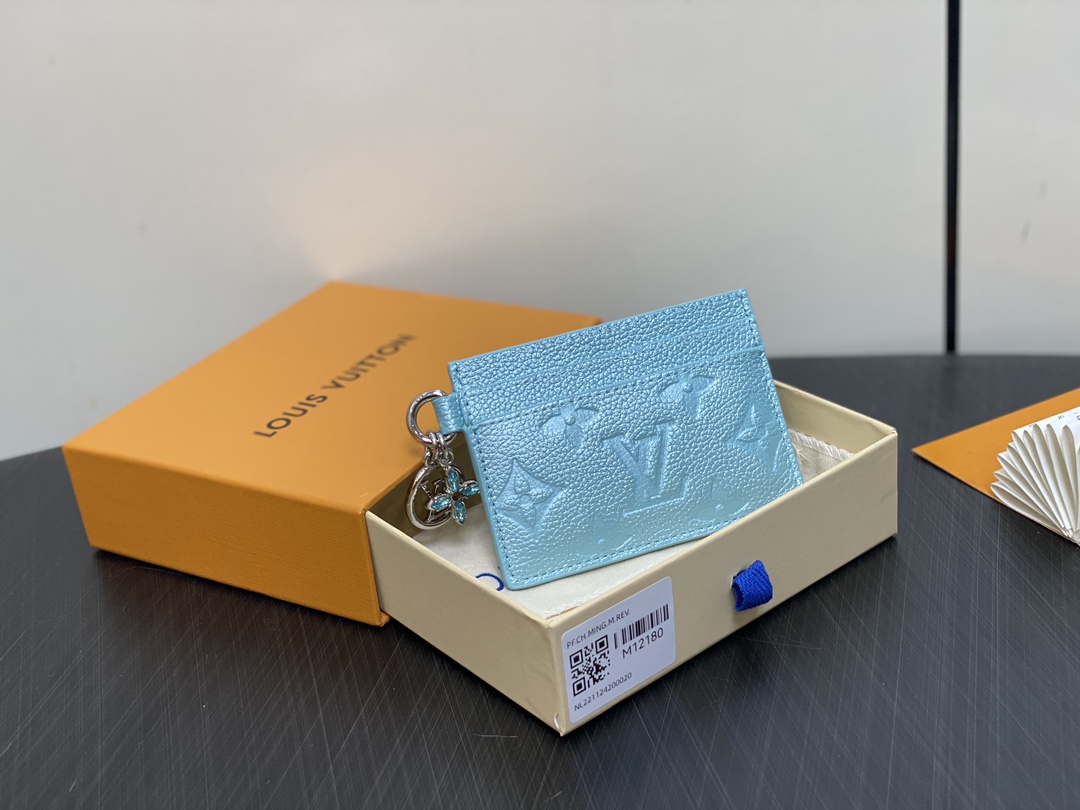 ルイ・ヴィトン カードケース ポルト カルト・LV チャーム スーパーコピー M12180-1