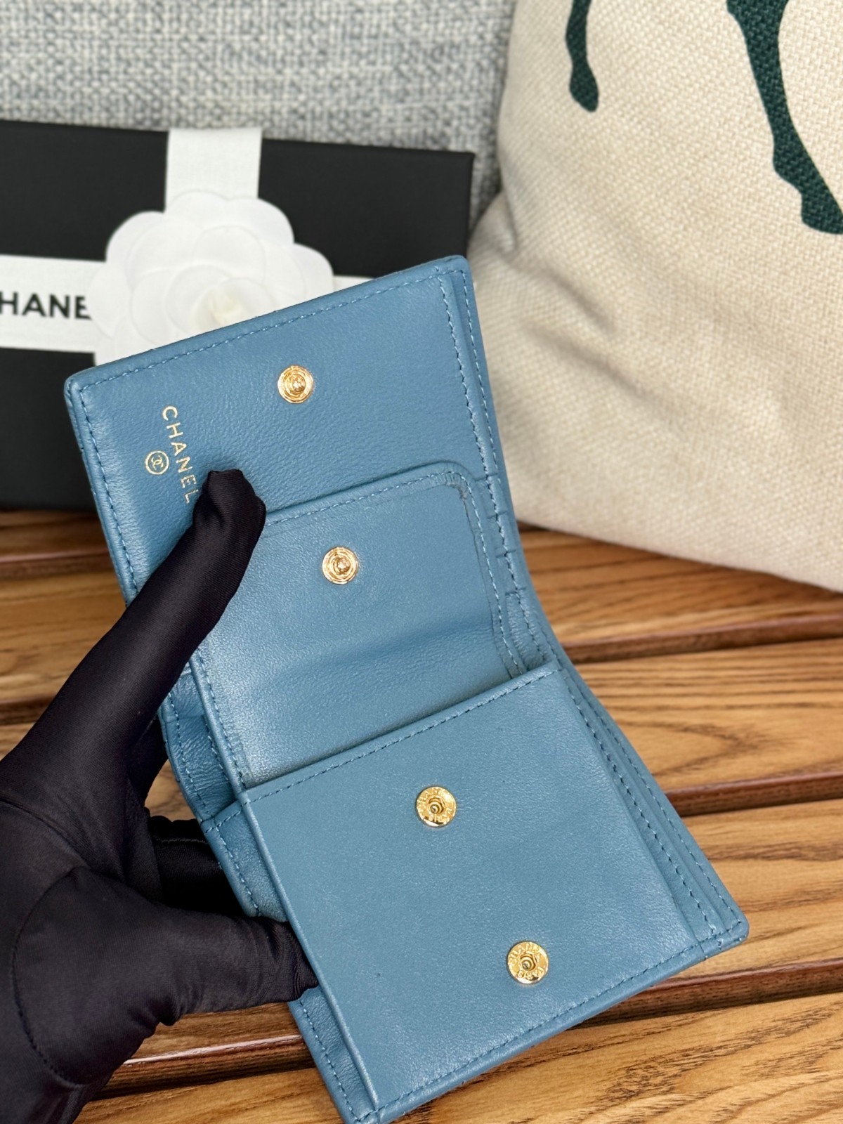 キルティング CCロゴ シャネル 財布 スーパーコピー 2つ折り財布 ブルー-3