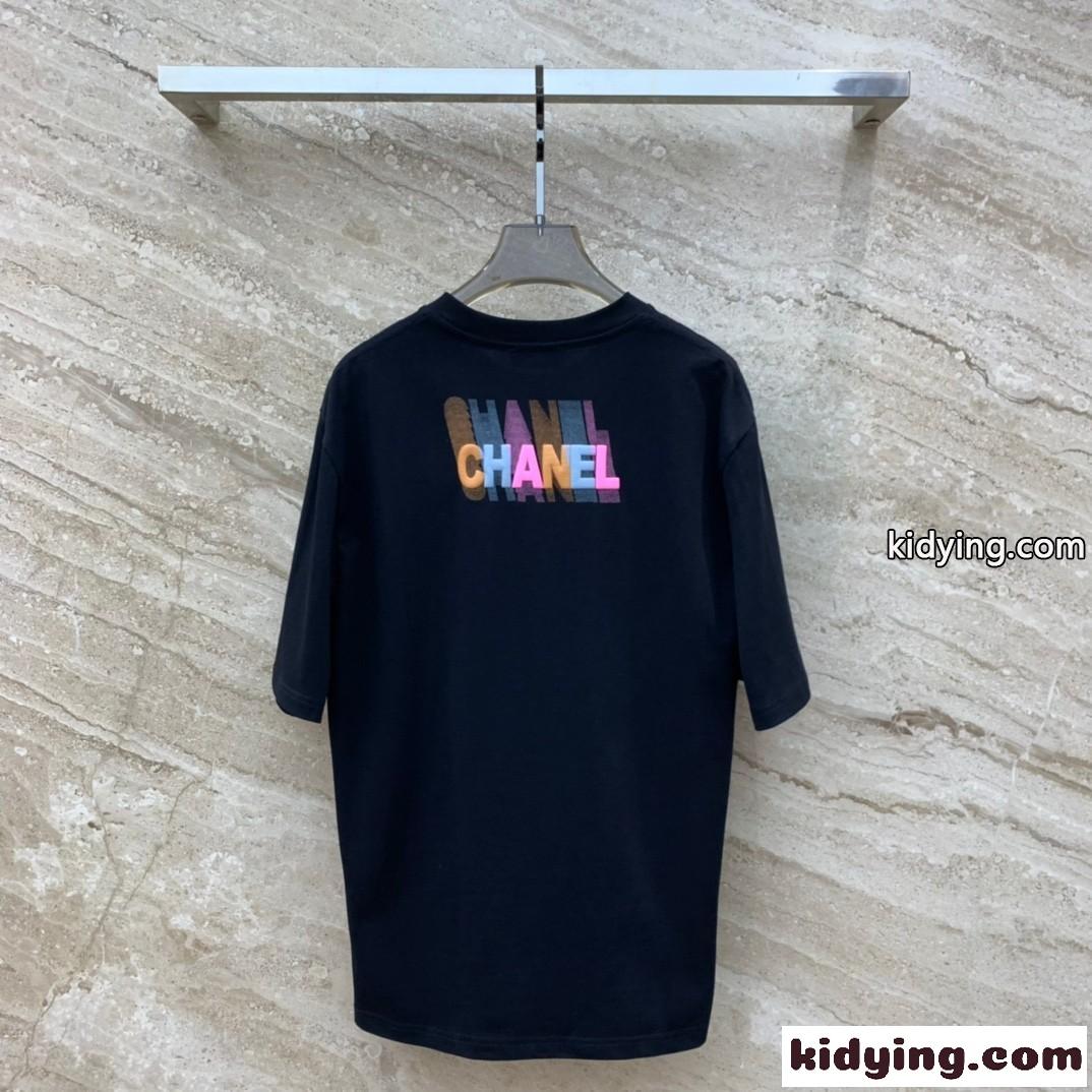 カジュアル 合わせやすい ロゴ シャネル Tシャツ 偽物 半袖Tシャツ ブラック-1