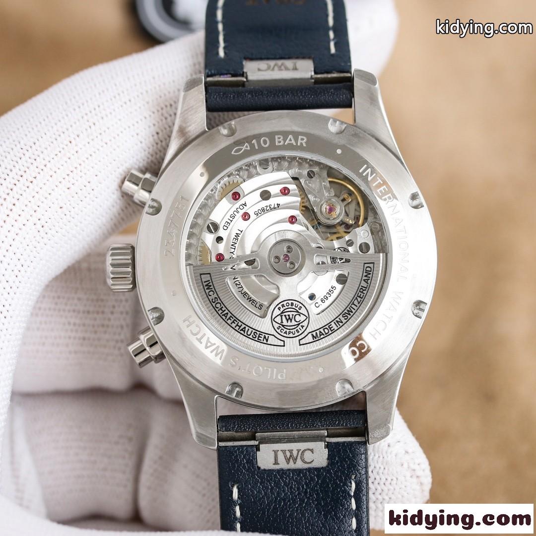 IWC パイロット・ウォッチ クロノグラフ 41 メンズ ウォッチファインダー 時計 コピー-2