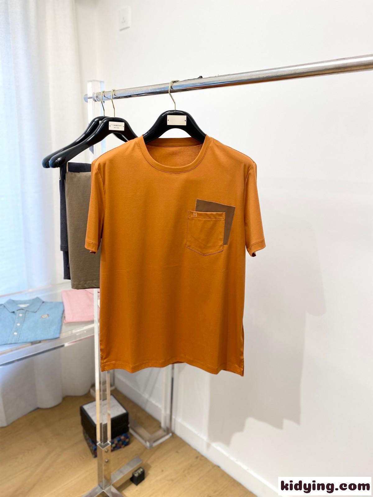 24SS レザーポケット付き 半袖Tシャツ エルメス Tシャツ コピー オレンジ-0