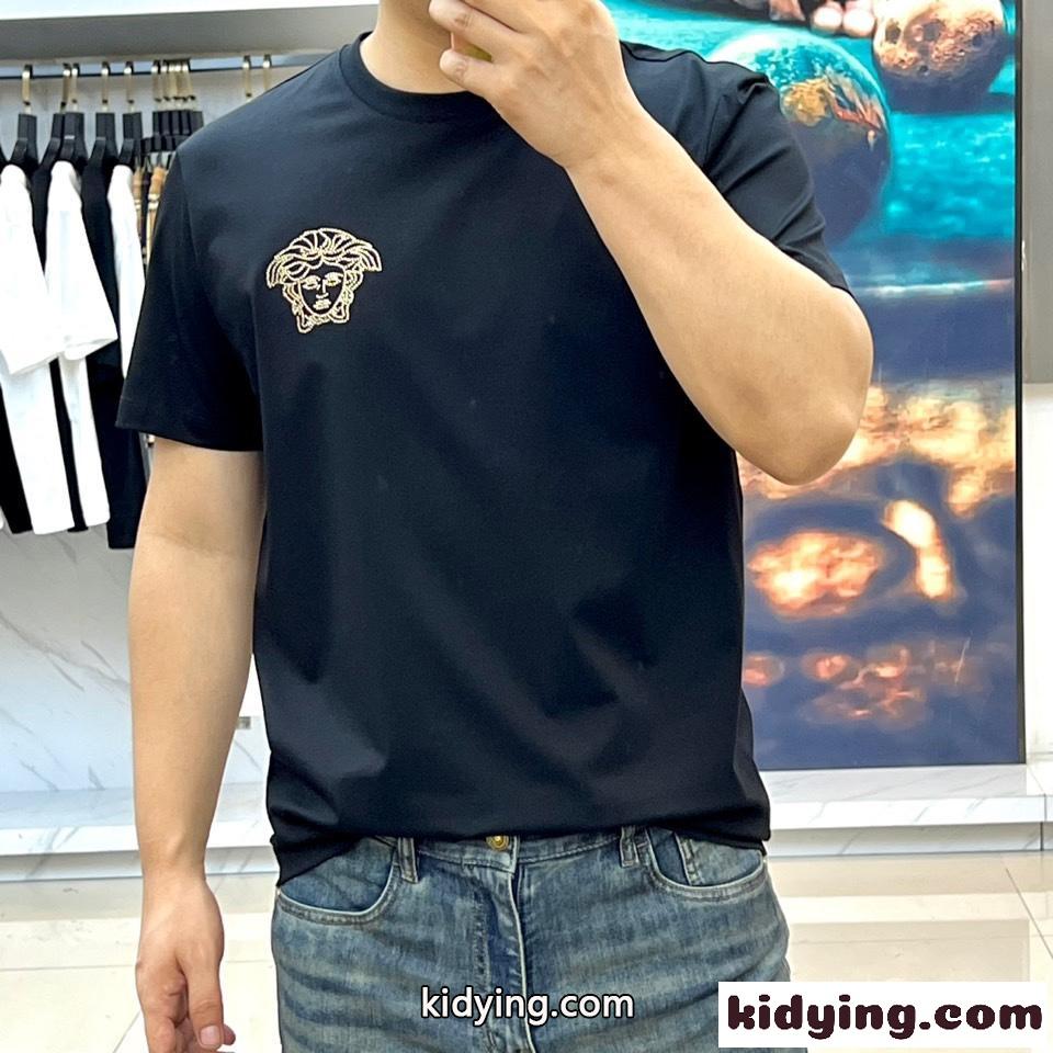 シンプル おしゃれ 半袖Tシャツ ヴェルサーチェ Tシャツ コピー クルーネック ブラック-1
