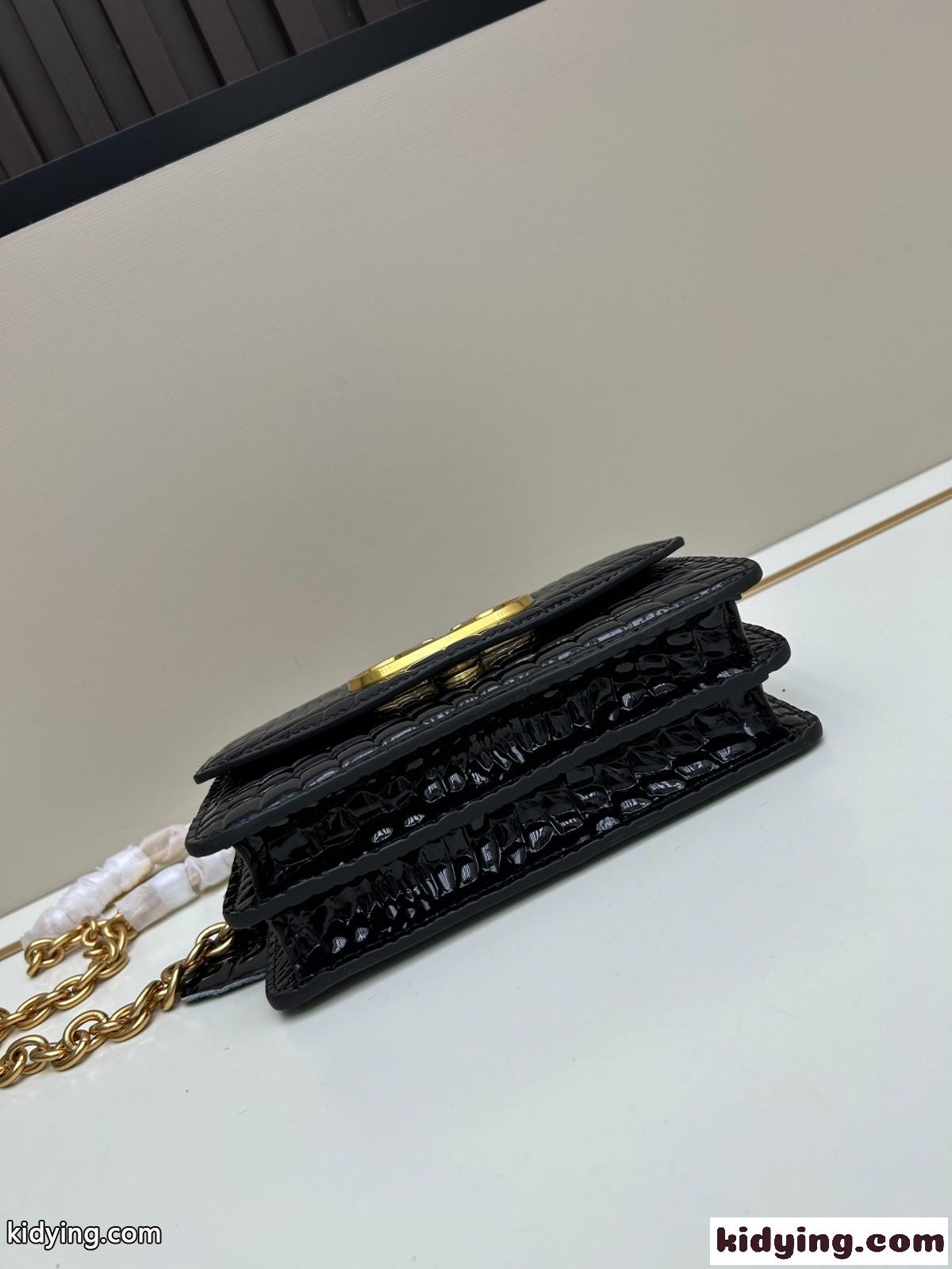 ヴァレンティノ バッグ コピー 上品 クロコダイルレザー ショルダーバッグ ブラック-2