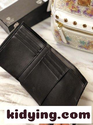 エムシーエム 財布 三つ折り コピー,  MCM新品のPatricia三つ折りジッパー財布は,小型でコンパクトで,線が簡潔である-1