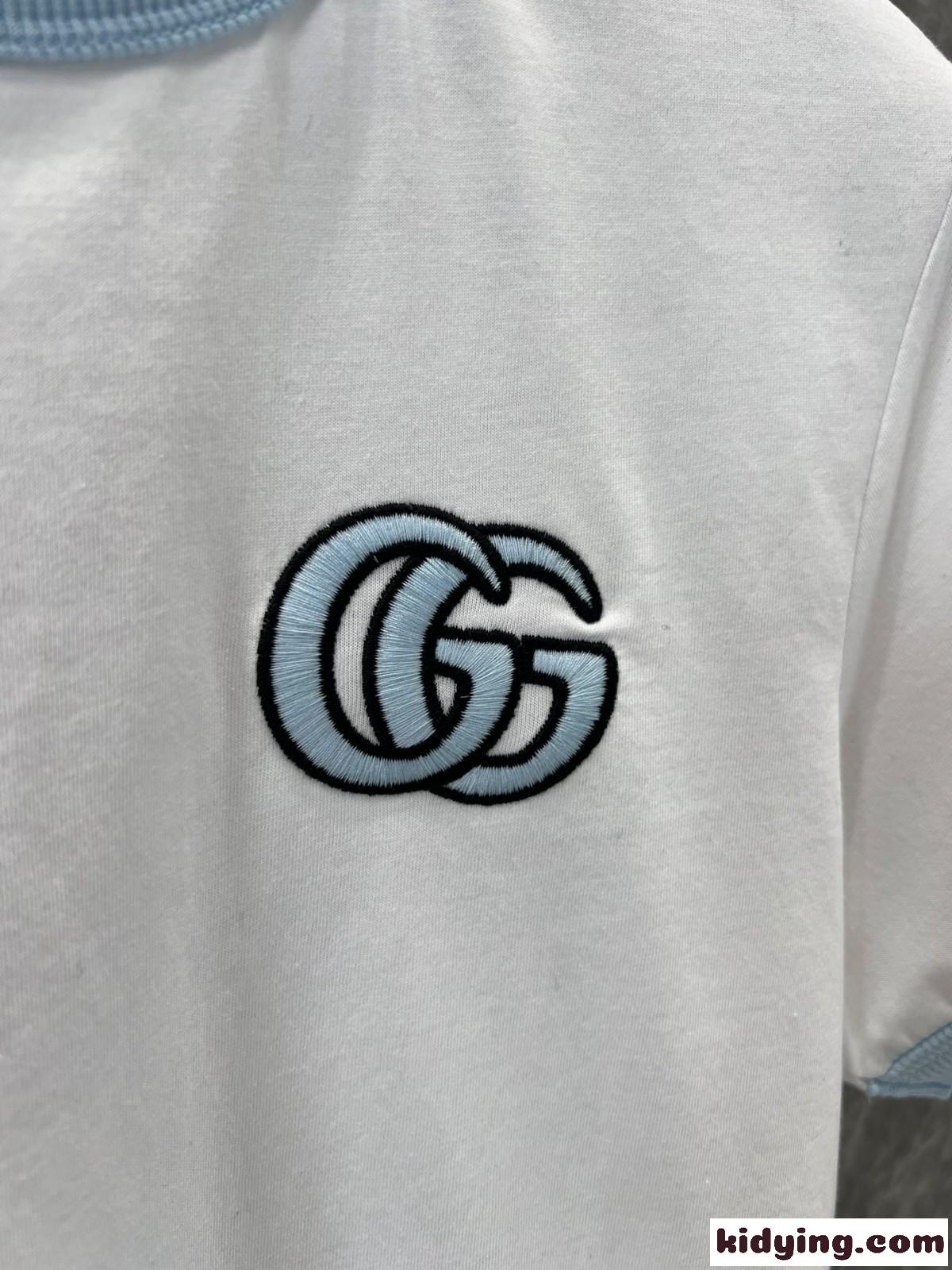 カジュアル 合わせやすい クルーネック 半袖Tシャツ グッチ Tシャツ コピー ホワイト-3