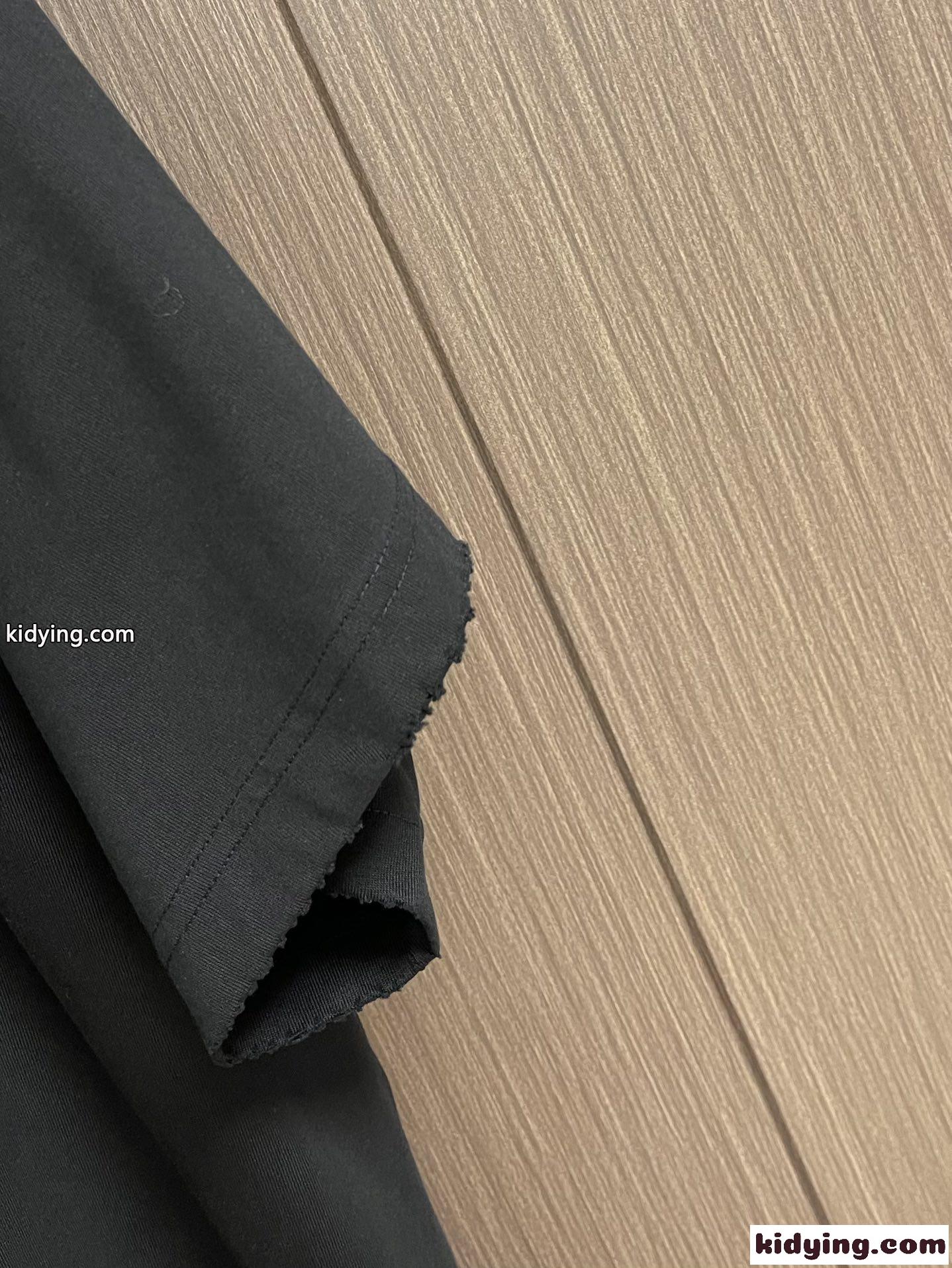 バレンシアガ Tシャツ コピー UNITY SPORTS ICON CROPPED Tシャツ ブラック-3