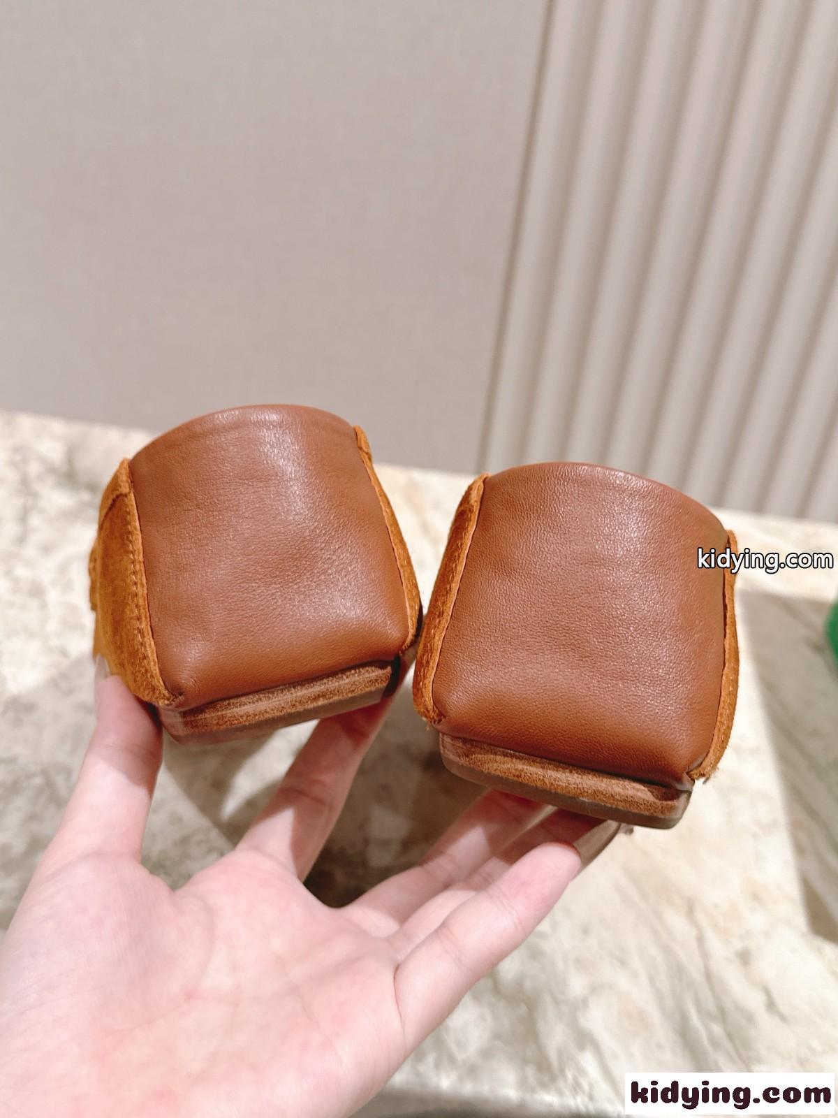 ボッテガ・ヴェネタ モカシン コピー 洗練された 上品 人気 ダディローファー ブラウン-3
