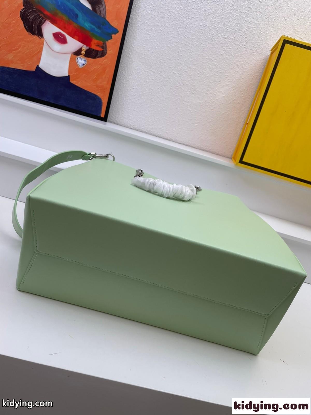 Fendi Pack ミディアム ショッピングバッグ フェンディ バッグ コピー レディース グリーン-4