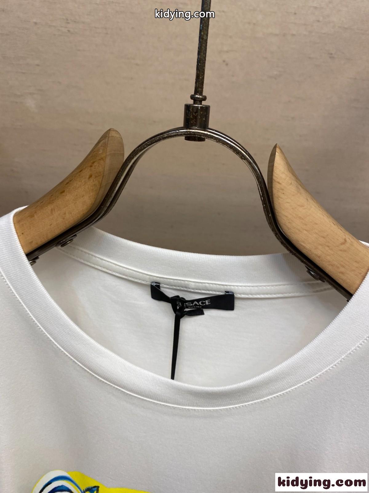 ペインテッド メドゥーサ 半袖Tシャツ ヴェルサーチェ Tシャツ コピー ホワイト-0