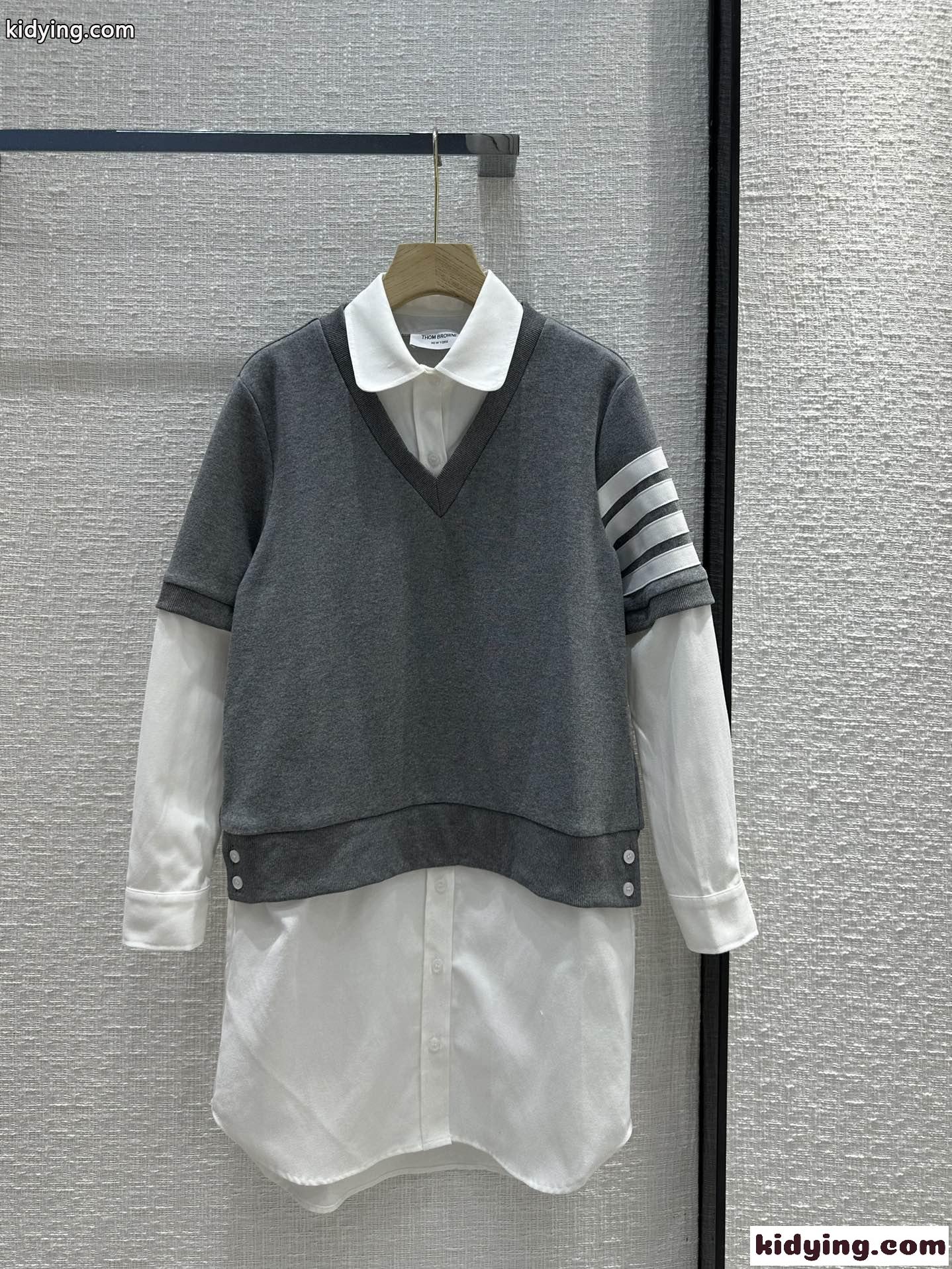 4BAR Vネック Tシャツ＆シャツドレス トムブラウン ワンピース コピー グレー-0