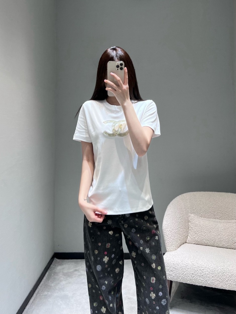 シンプル ロゴ 半袖Tシャツ シャネル Tシャツ コピー ホワイト-4