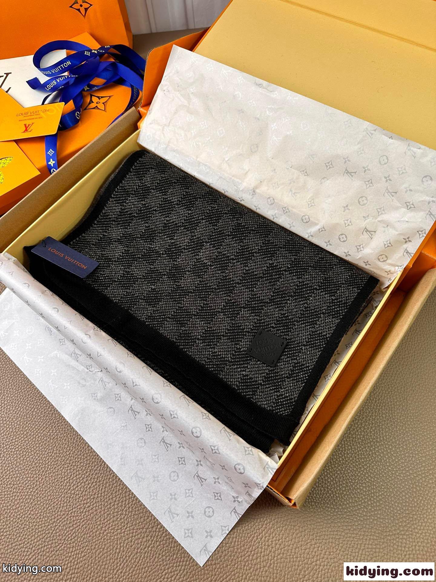 ルイヴィトン スカーフ コピー LV エシャルプ・プティ ダミエ マフラー ユニセックス-1