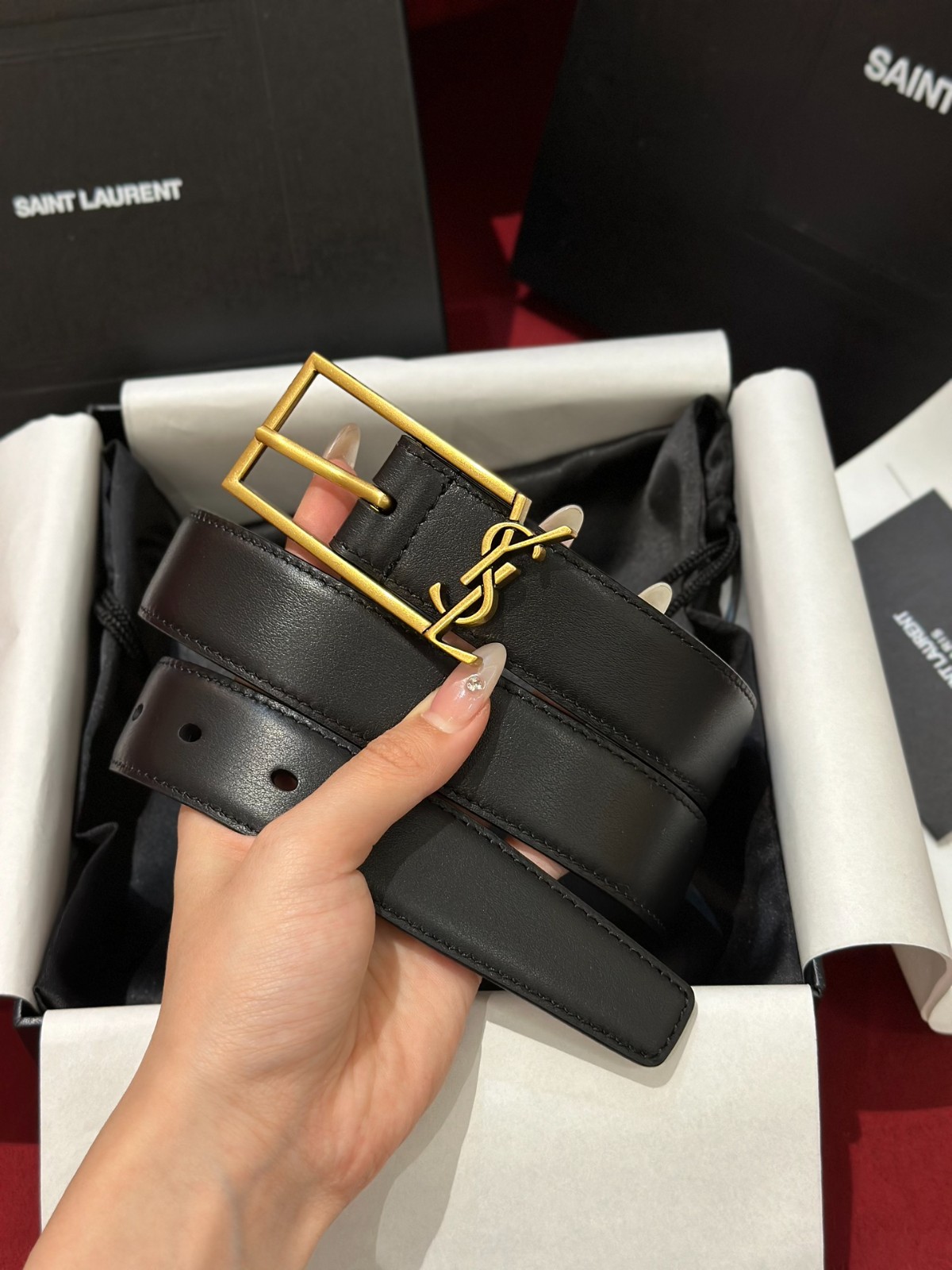合わせやすい イヴ・サンローラン ベルト コピー 洗練された YSL レザーベルト-1