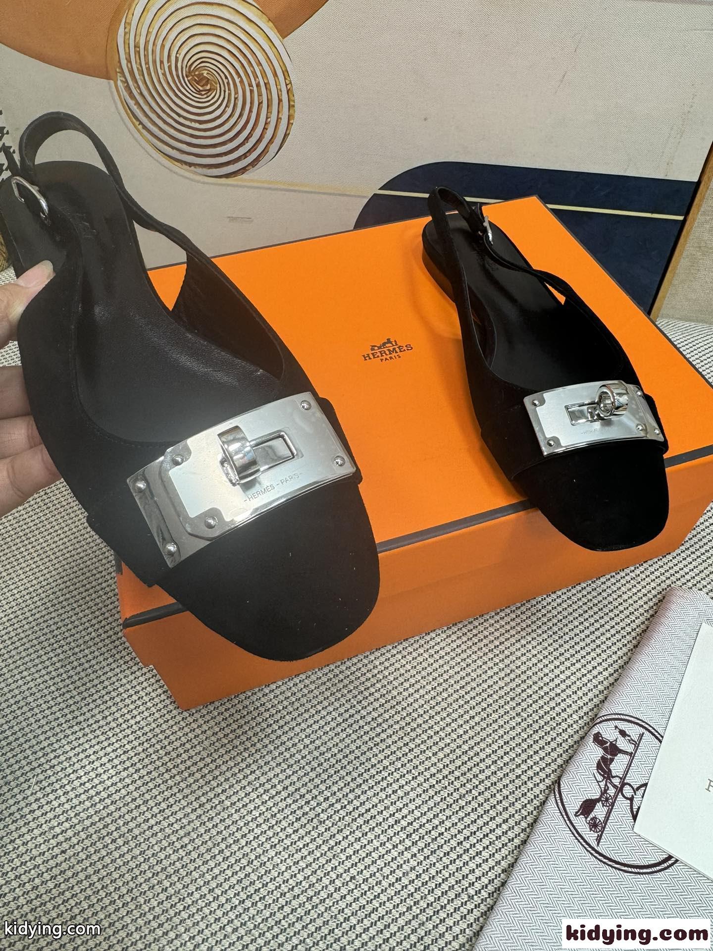 スエード イノセント バレーシューズ 上品 フェンミン エルメス サンダル コピー ブラック-4