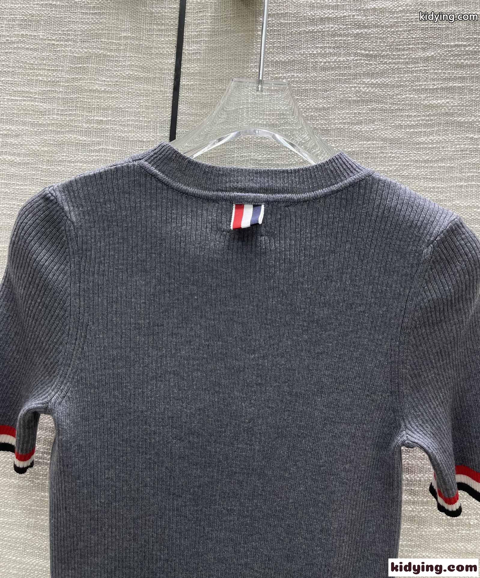 トムブラウン ニット コピー レディース ファッション 春夏 定番 半袖 ニット トップス-3
