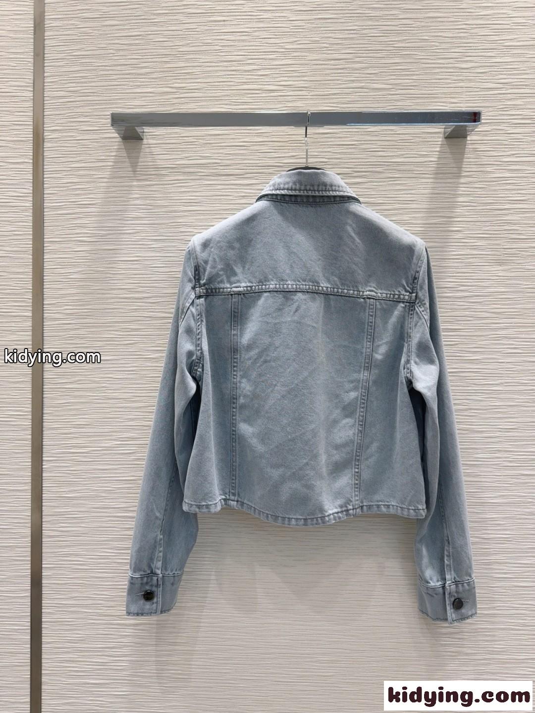 洗練された ショート丈 デニムジャケット フェンディ ジャケット コピー レディース-4