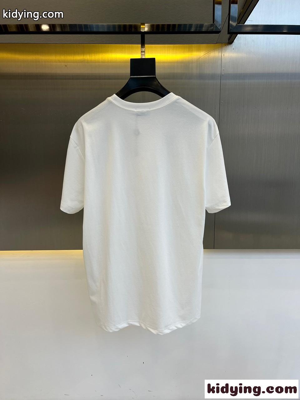 飽きのこない 人気 モンクレール 半袖Tシャツ コピー クルーネック ホワイト-3