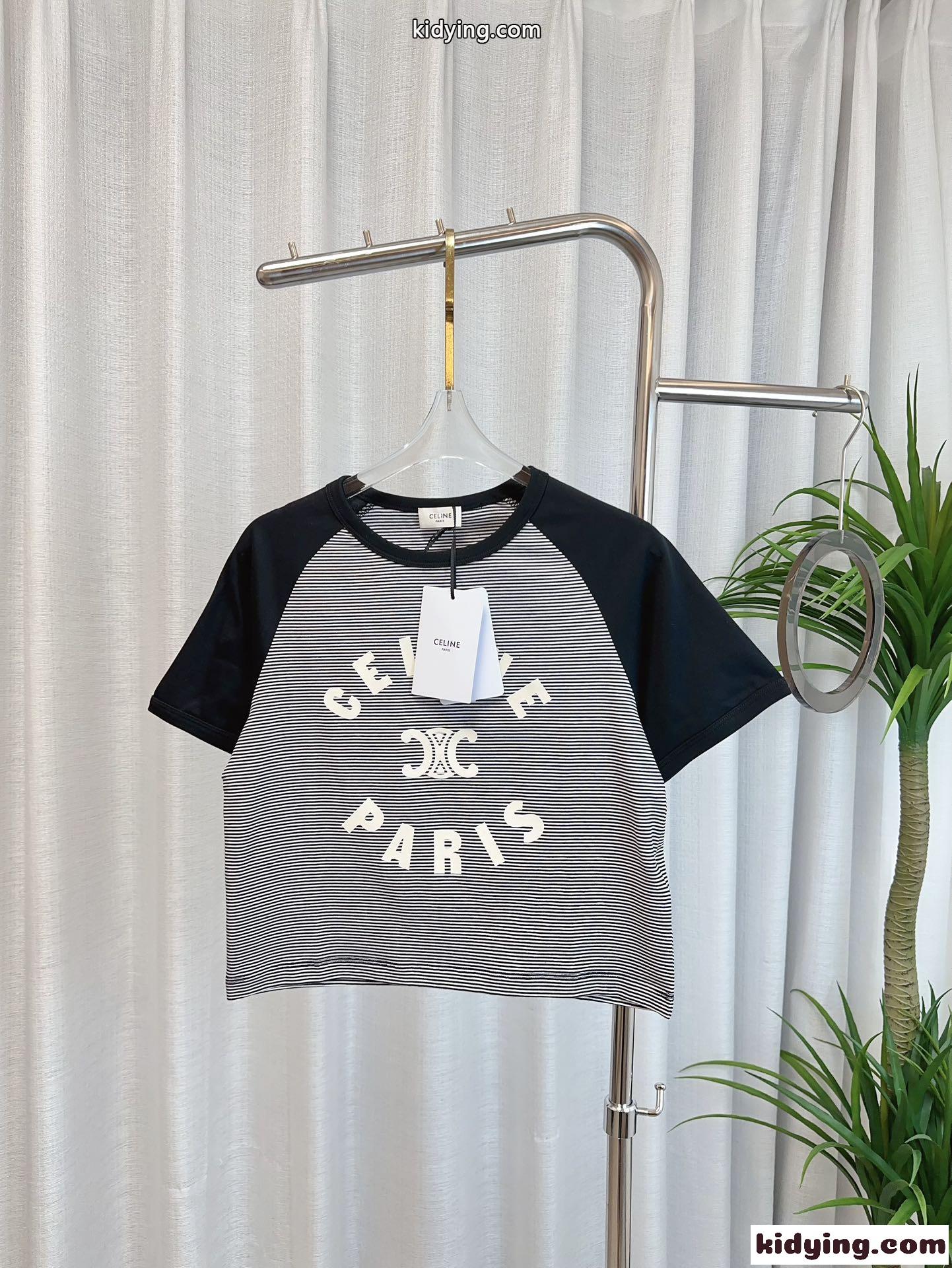 セリーヌtシャツ 安い偽物 トップス 純綿 半袖 カジュアル プリント 青春風 グレイ-0