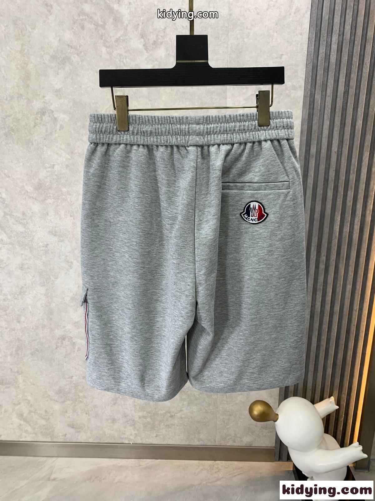 モンクレール パンツ コピー おしゃれ カジュアル ロゴ メンズ ショートパンツ-1