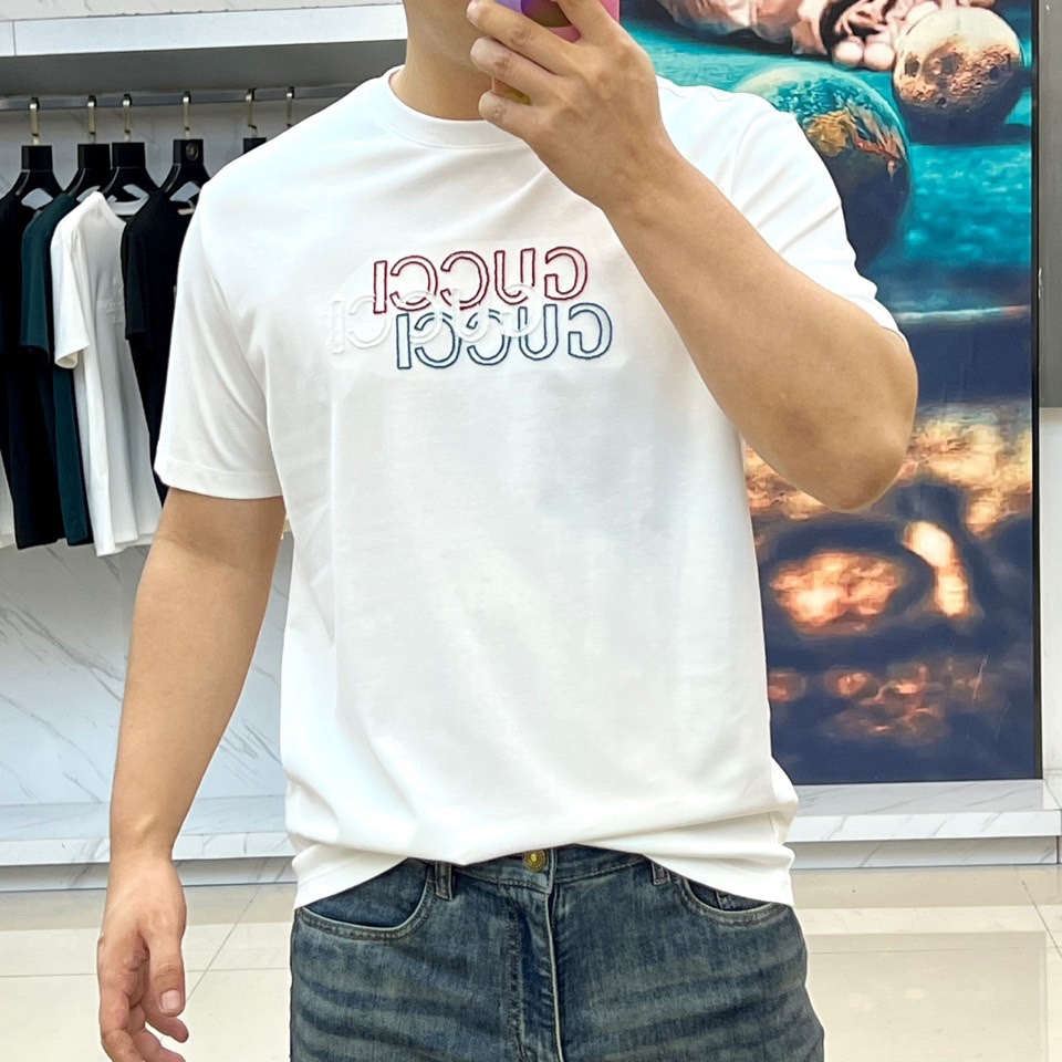 お洒落 ロゴ入り 半袖Tシャツ グッチ Tシャツ 偽物 クルーネック ホワイト-1