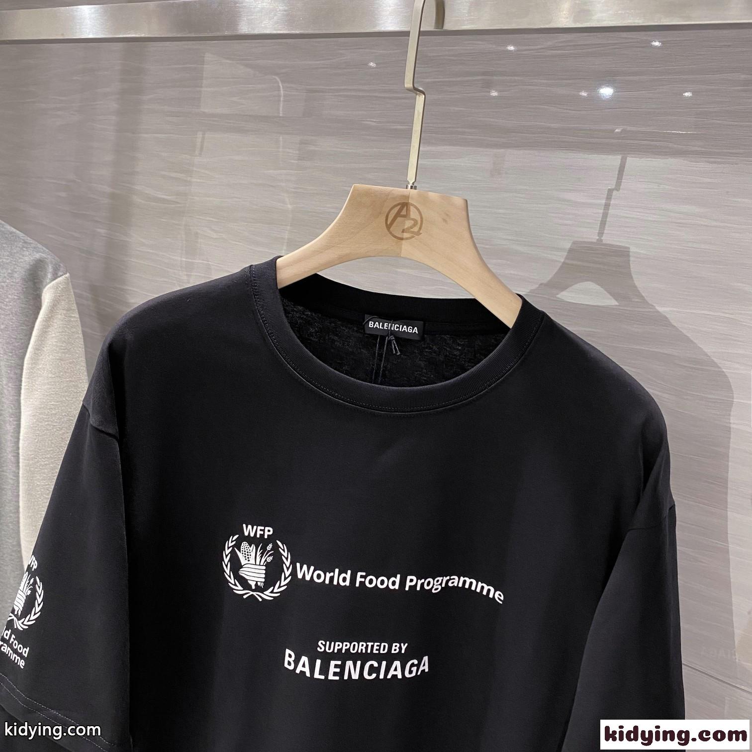 ユニセックス おしゃれ ダブルスリーブ 長袖 バレンシアガ Tシャツ コピー 人気-2