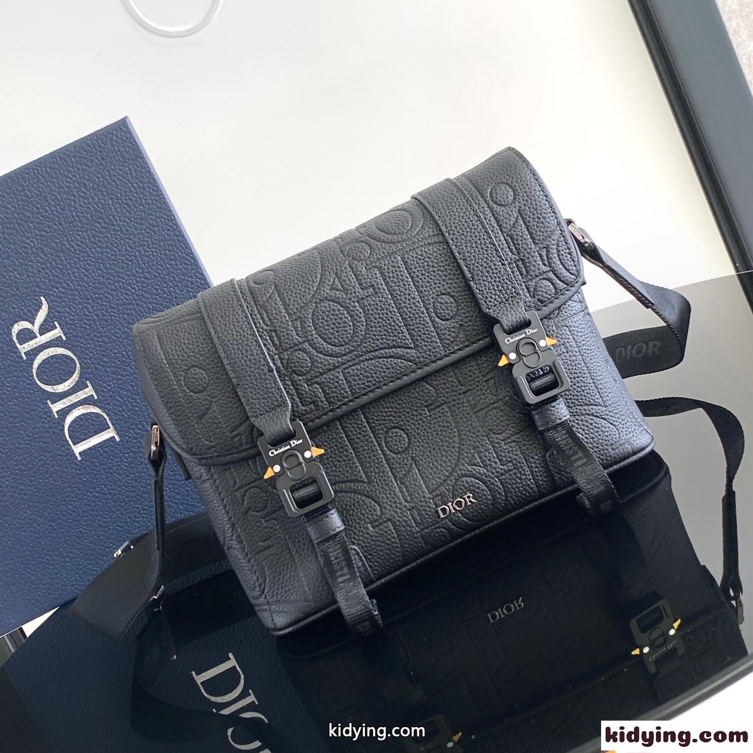 Dior Hit the Road フラップ付き メッセンジャーバッグ スーパーコピー ブラック-0