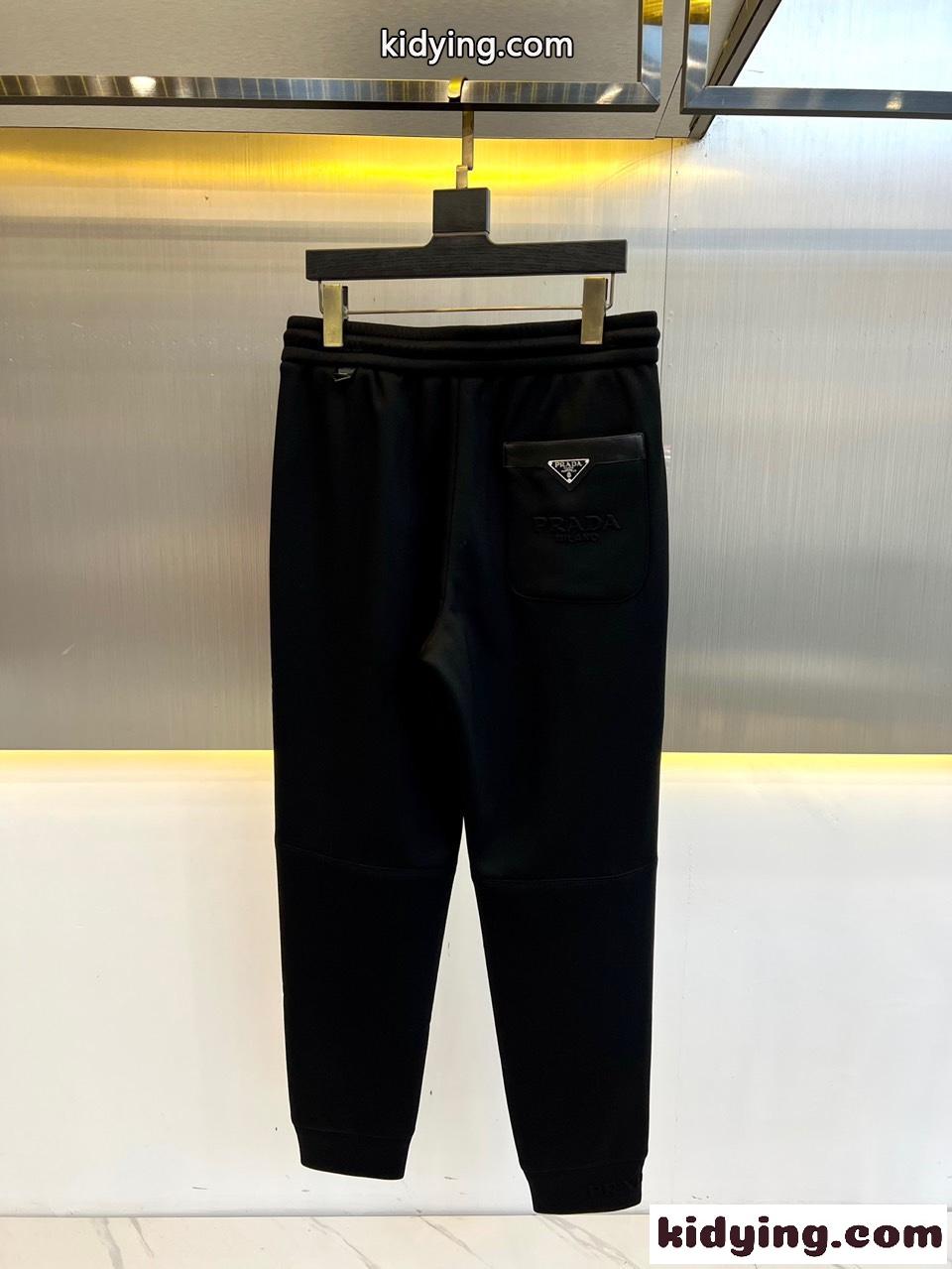 カジュアル 合わせやすい 裏起毛 スウェットパンツ プラダ パンツ コピー メンズ-1