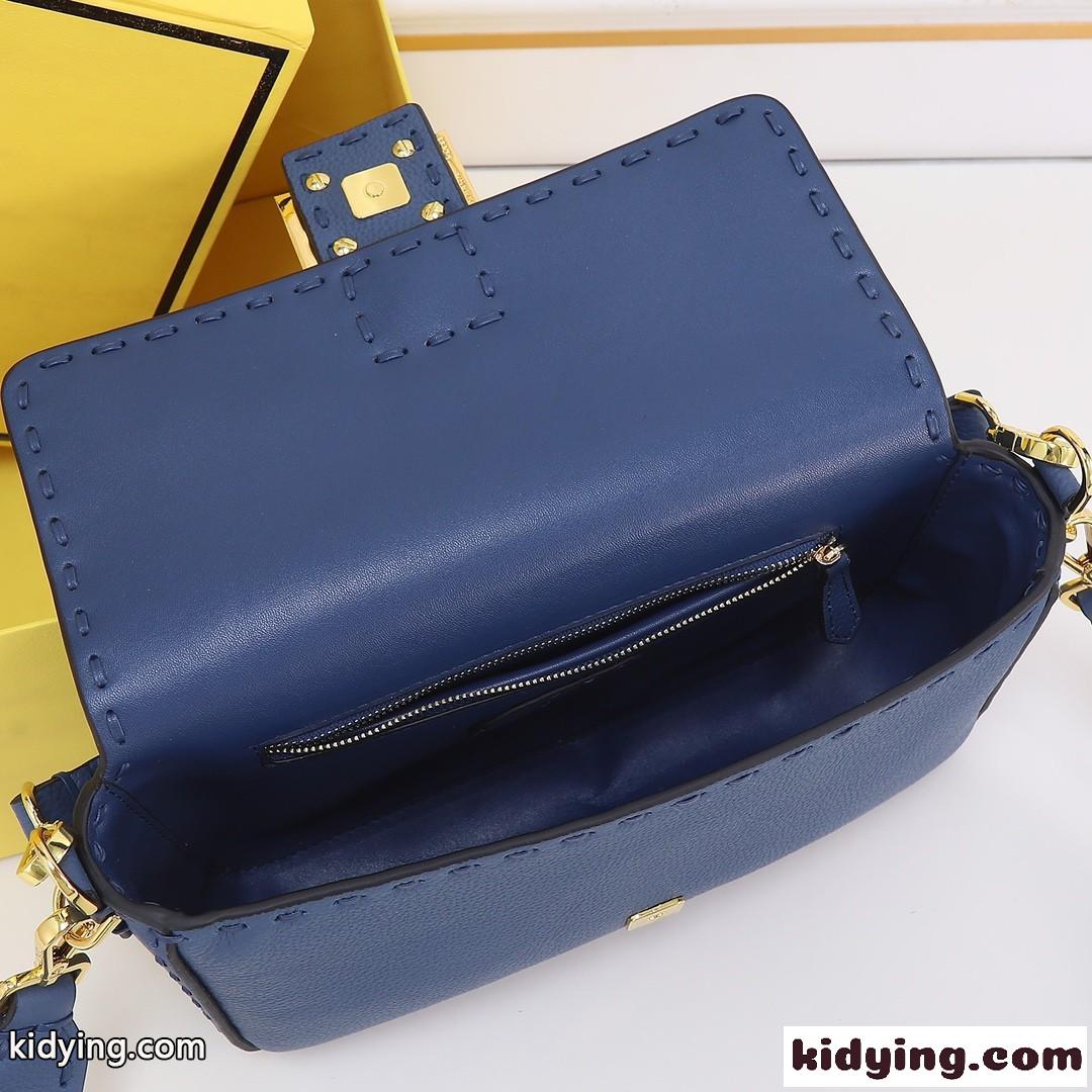定番 人気 FENDI フェンディ ハンドステッチ ミディアム バゲットバッグ コピー ブルー-4