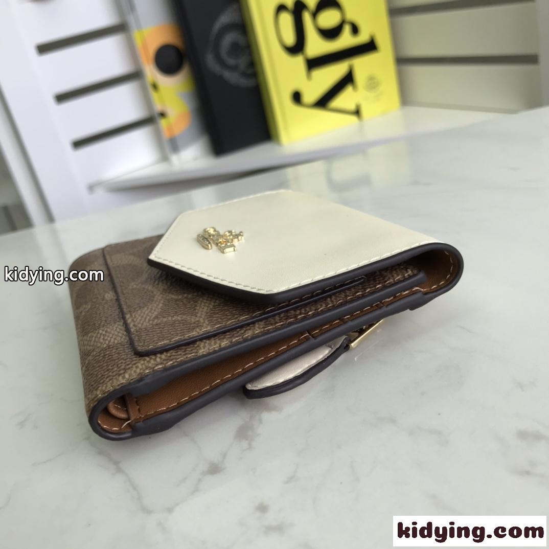 コーチ 財布 コピー ウォレット 三つ折り財布 可愛い おしゃれ ミニ財布 レディース 人気 定番-1