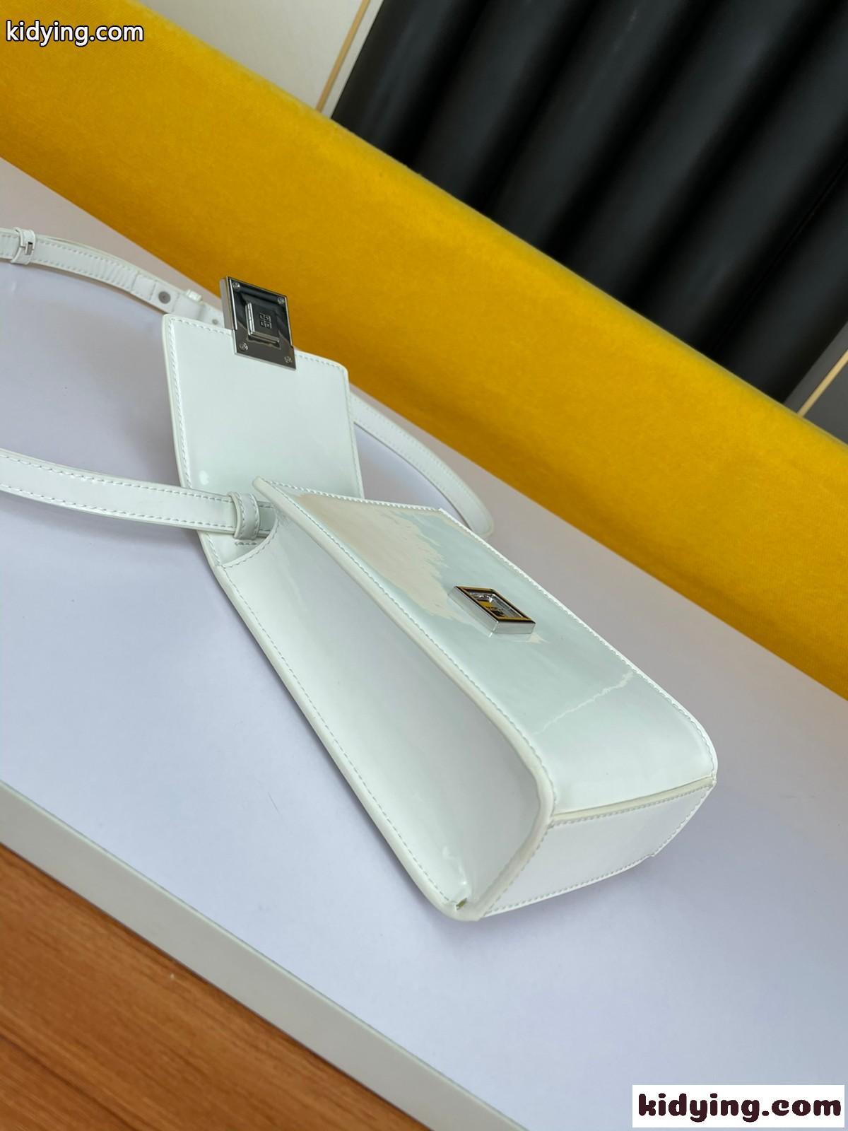 おしゃれ カジュアル 上品 ミニ 4G 斜め掛け ジバンシィ バッグ コピー ポーチ-3