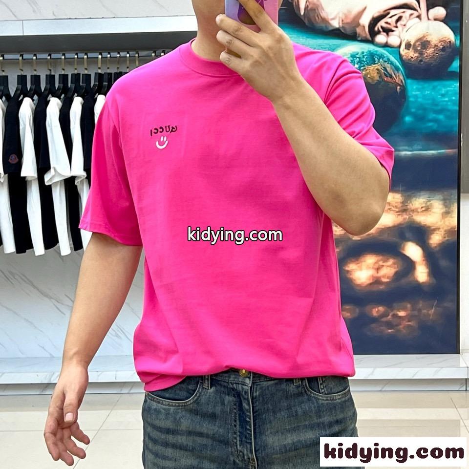 注目される シンプル 刺繍入り 半袖Tシャツ グッチ Tシャツ 偽物 ローズピンク-1