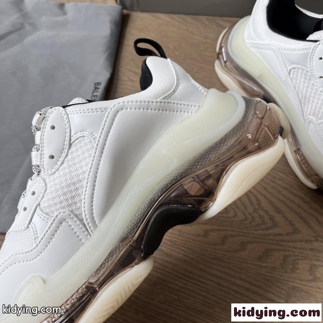 バレンシアガ スニーカー スーパーコピー 人気 軽量 Triple S Clear Sole-0