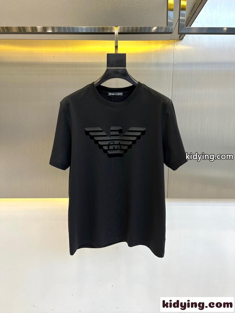 シンプル ロゴ コットン 半袖Tシャツ アルマーニ Tシャツ 偽物 ブラック-0