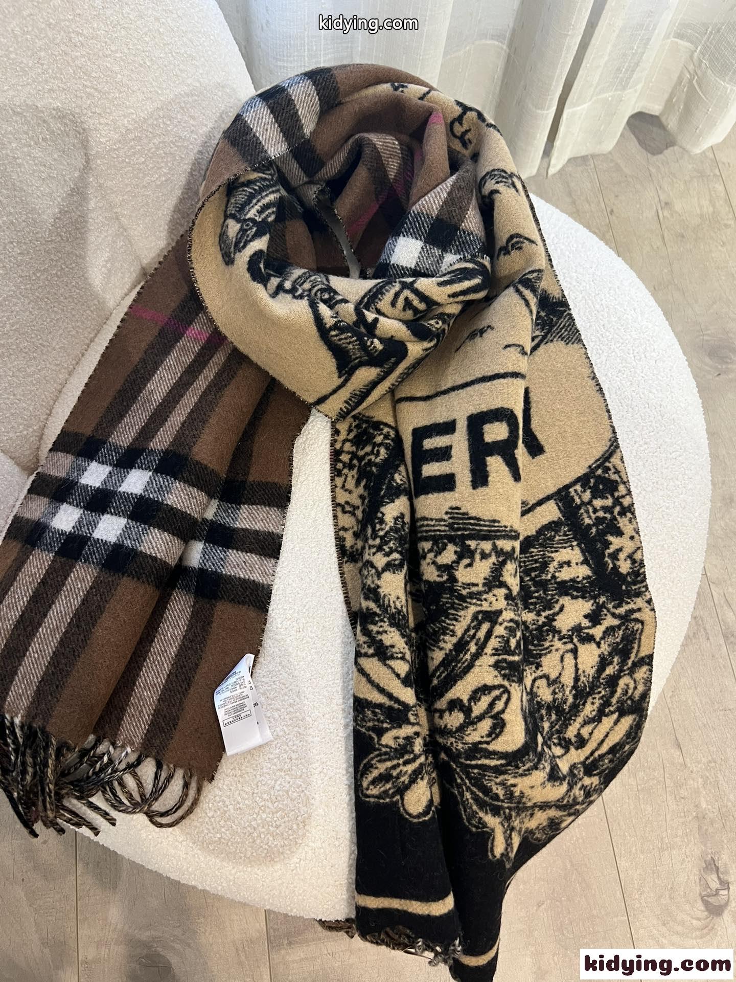 EKD カシミア リバーシブルスカーフ バーバリー スカーフ コピー 50*210cm-1