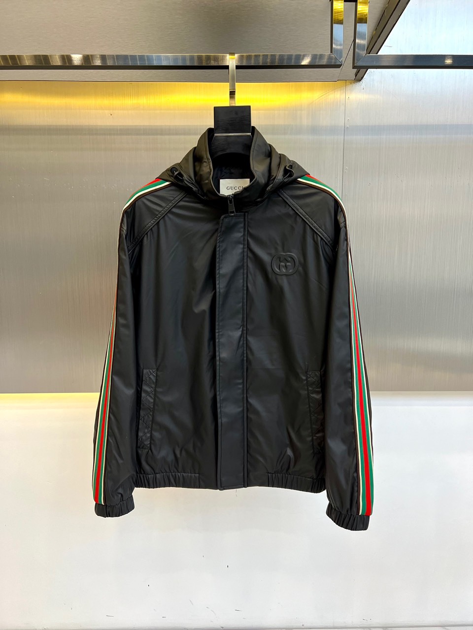 カジュアル フーデッドジャケット グッチ ジャケット コピー 合わせやすい-2
