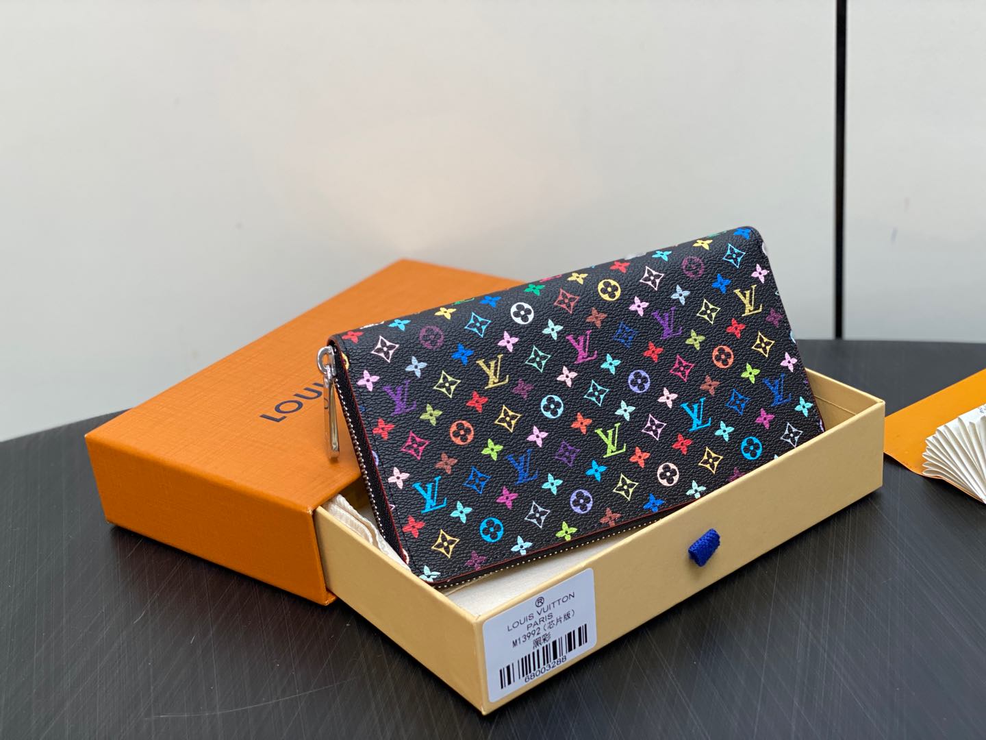 M13922 日本限定 LV × TM ジッピー･ウォレット ルイヴィトン 財布 スーパーコピー ブラック-1