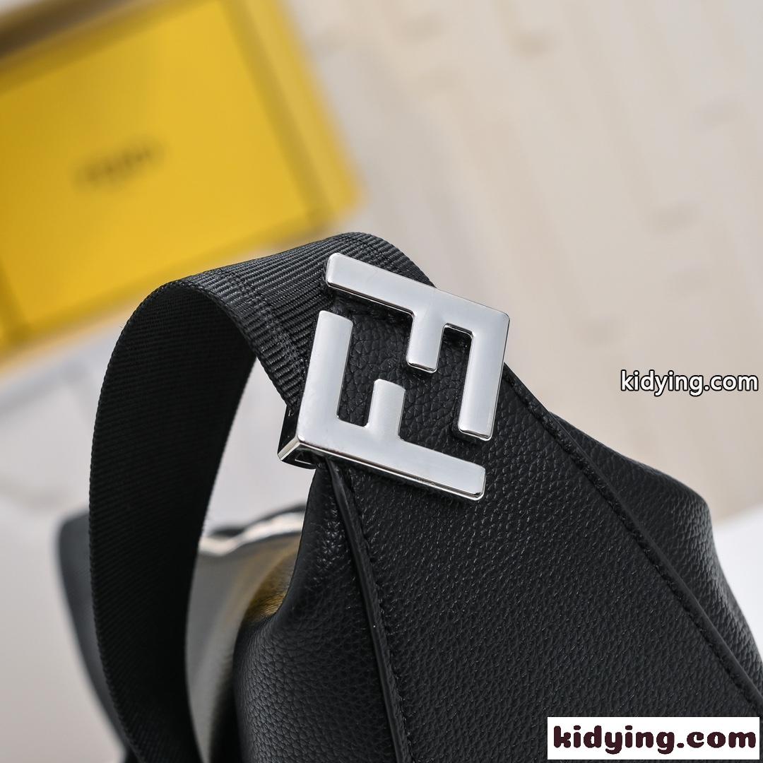 Fendi Roma レザー フェンディ メロン スモール スーパーコピー ショルダーバッグ ブラック-2