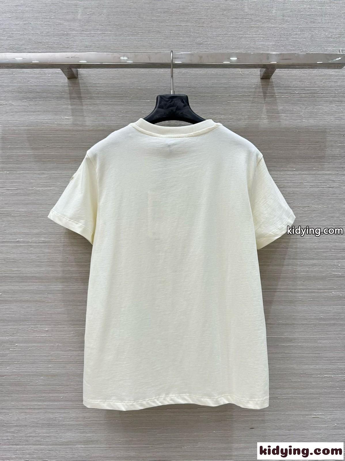 シンプル ロゴ入り コットン 半袖Tシャツ モンクレール Tシャツ コピー ベージュ-4