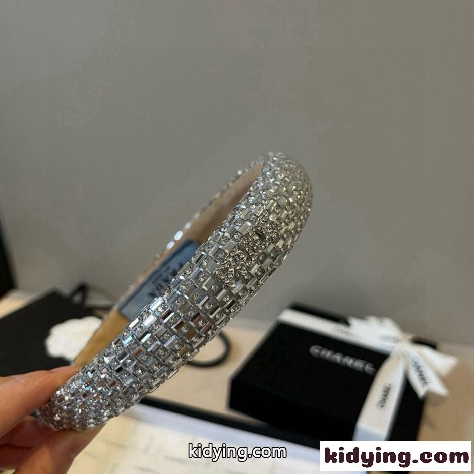 注目される キラキラ プラダ カチューシャ 偽物 ヘアアクセサリー 合わせやすい-0