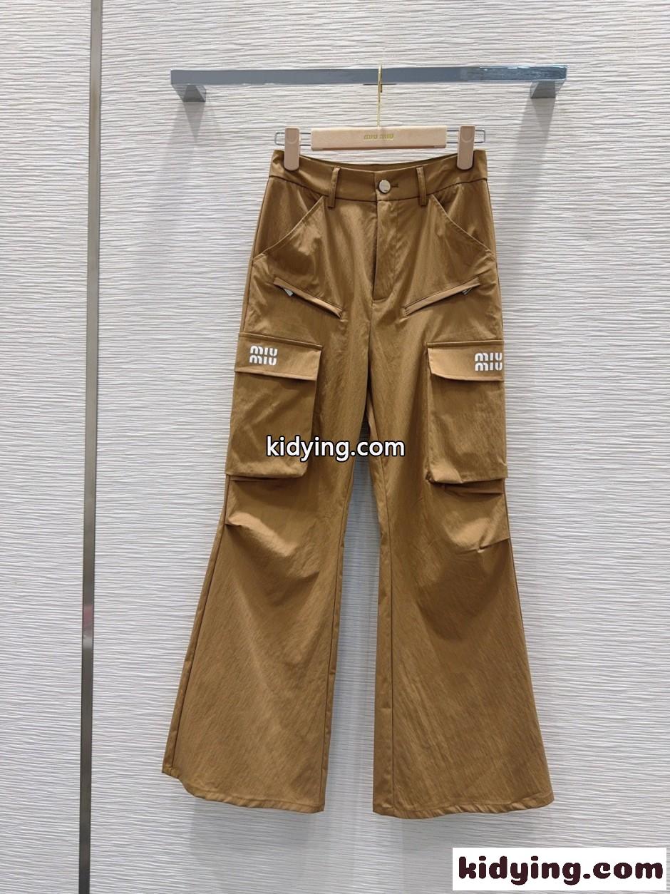 ミュウミュウ パンツ コピー ロゴ入り カーゴ フレアパンツ キャメル-1