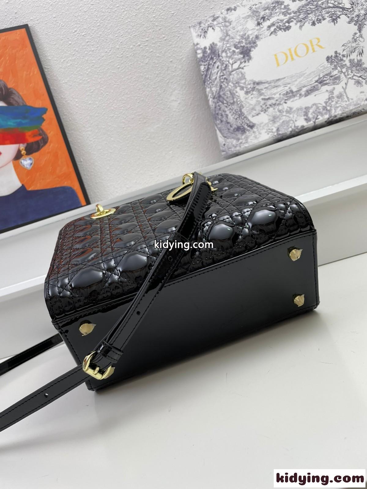 LADY DIOR パテントレザー ミディアムバッグ クリスチャン・ディオール バッグ コピー ハンドバッグ ブラック-0