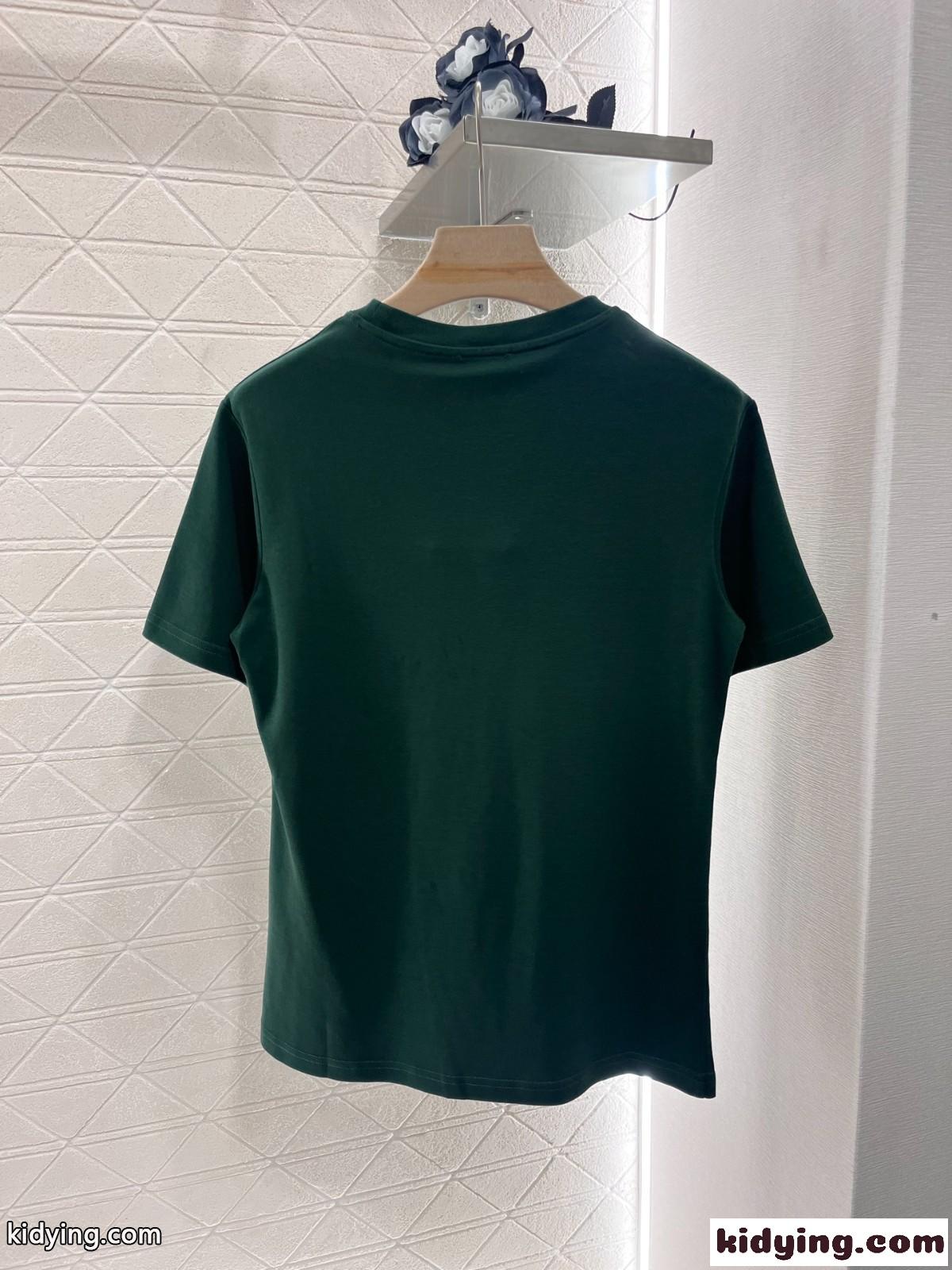 シャネル Tシャツ コピー シンプル ロゴ入り コットン 半袖Tシャツ グリーン-1