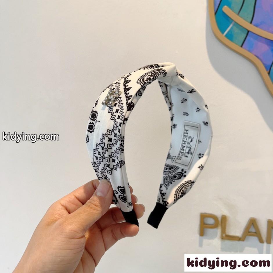 ペイズリー柄 Hロゴ ビジュー カチューシャ エルメス 偽物 ヘアアクセサリー-0
