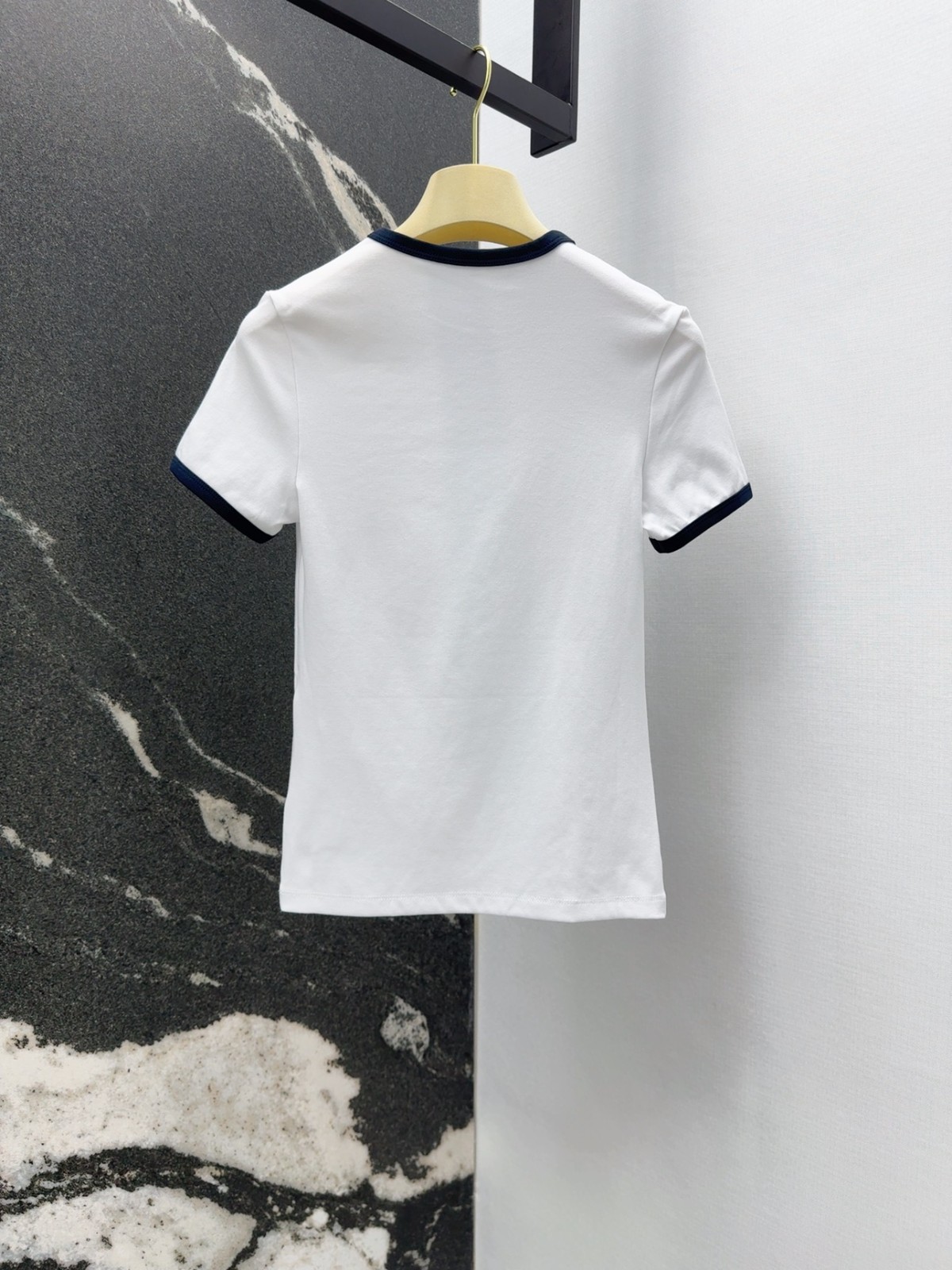カジュアル おしゃれ コットン 半袖Tシャツ ミュウミュウ Tシャツ コピー ホワイト-4